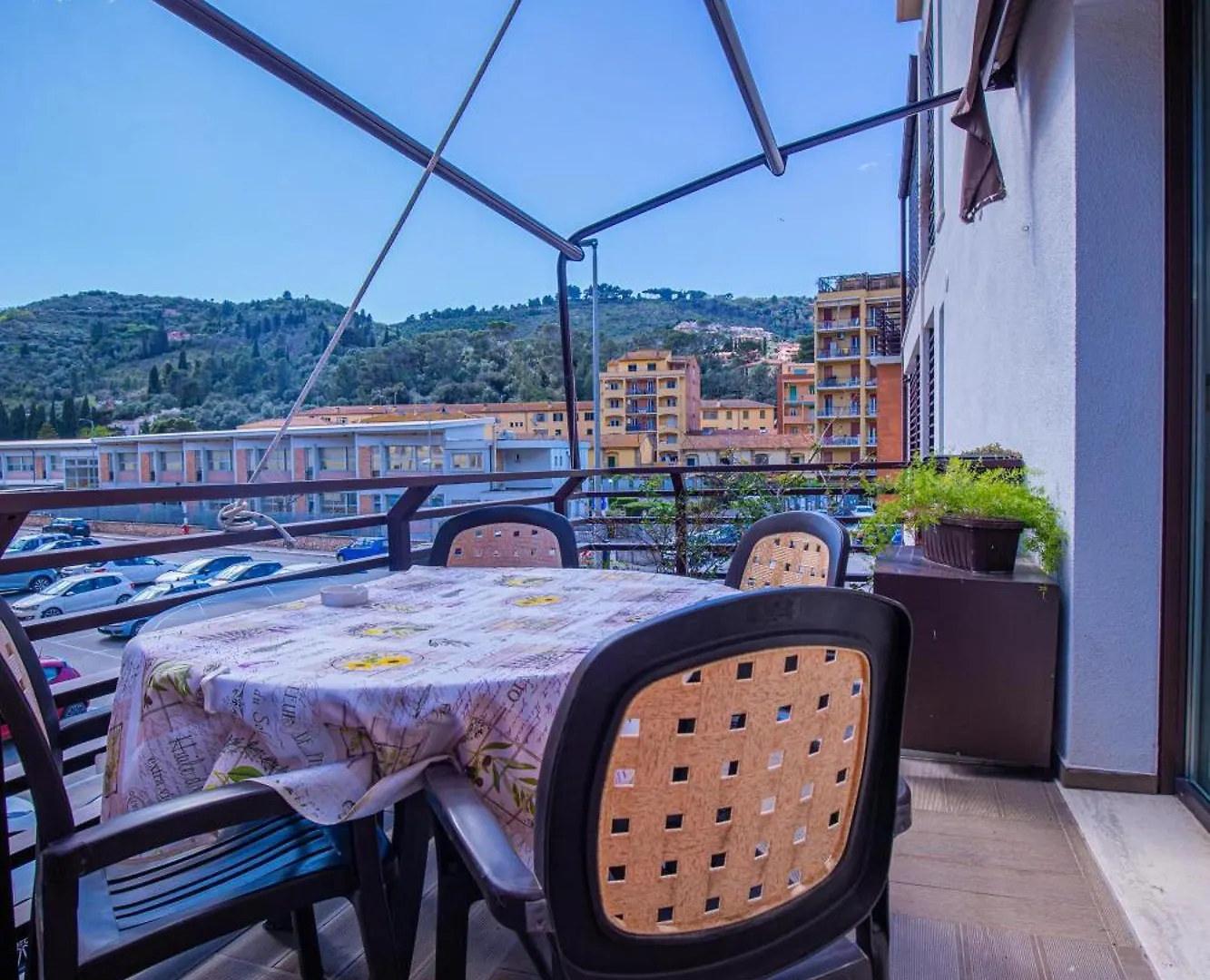 Konukevi Ne Parliamo Stasera Porto Santo Stefano